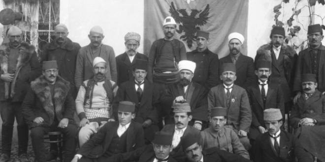 Roli i i ylemas në ngritjen e flamurit më 28 nëntor 1912
